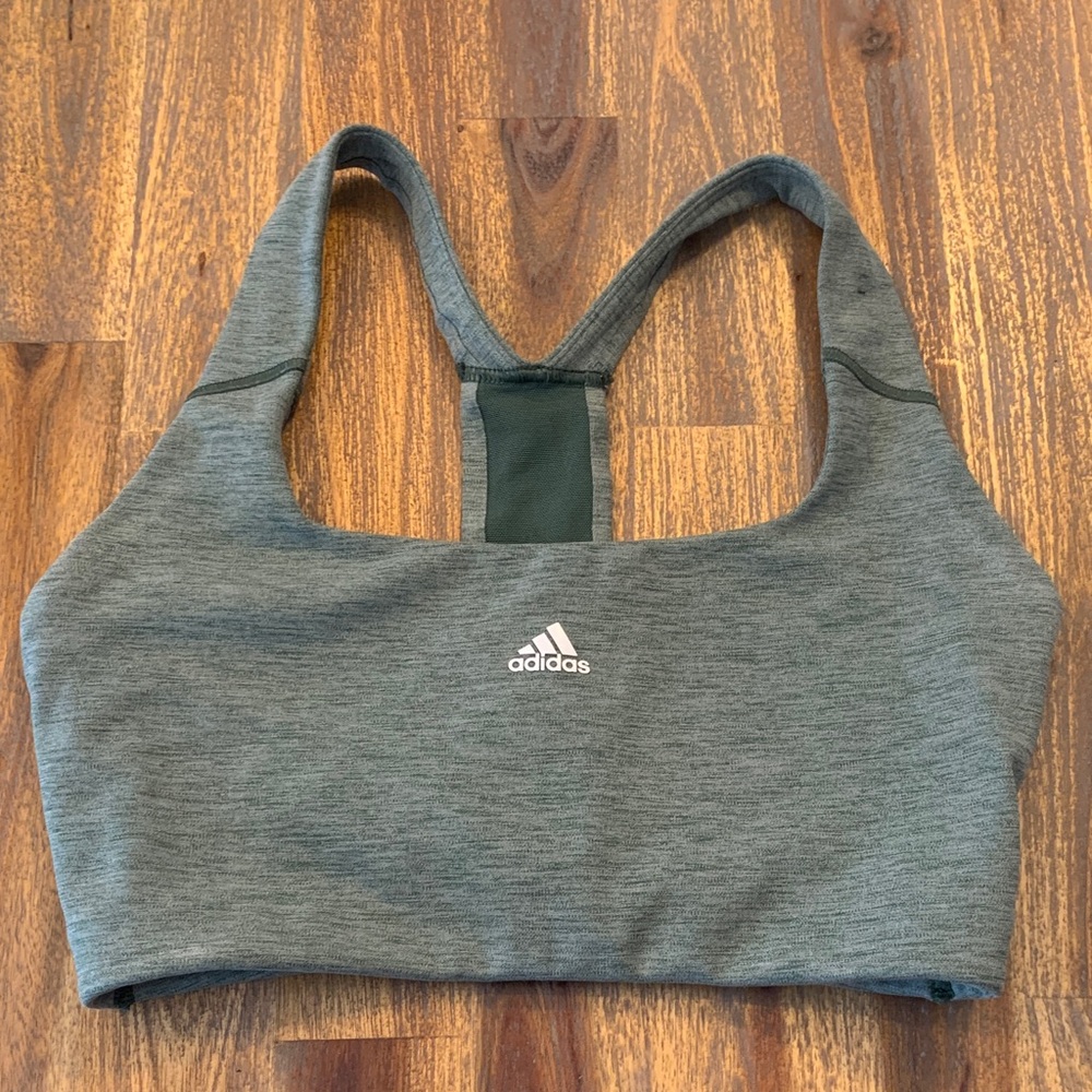 Adidas workout bra. Small — but tag is missing so see measurements in pics.